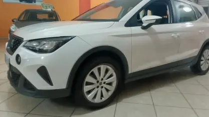 Usata Seat Arona Style 90 CV (66 kW) 2022 Bianco SUV