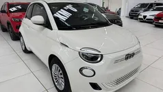 Ice white Nuova 2025 Fiat 500e Tre volumi | 18.990 € (Super prezzo)