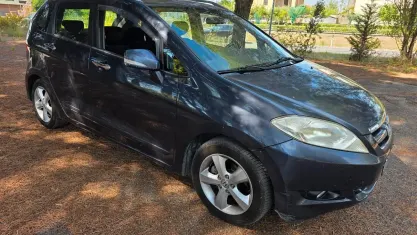 Usata Honda FR-V Executive 140 CV (102 kW) 2005 Bluazzurro Monovolume