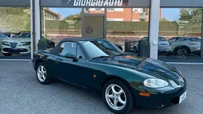 Usata Mazda MX5 110 CV (80 kW) 2001 Verde Cabrio