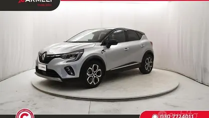 Käytetty Renault Captur Techno 143 HP (105 kW) 2023 Harmaa Katumaasturi
