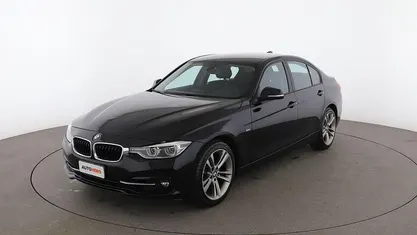 Nero Usata 2018 BMW 320 Sport Line Tre volumi | 19.399 € (Ottimo prezzo)