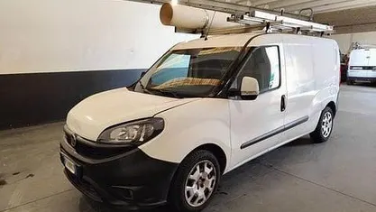 Usata Fiat Doblò 120 CV (88 kW) 2018 Monovolume