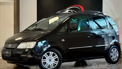 Usata Fiat Idea Emotion 95 CV (69 kW) 2006 Nero Monovolume