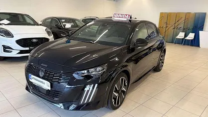 Usata Peugeot 208 GT 136 CV (100 kW) 2025 Utilitaria