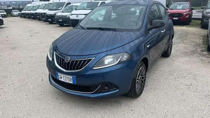 Usata Lancia Ypsilon 69 CV (50 kW) 2024 Utilitaria