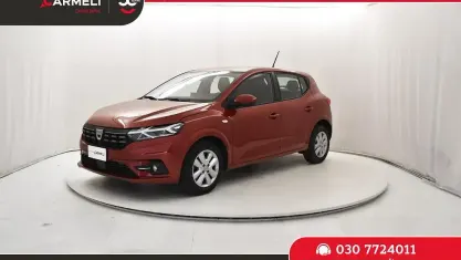 Usata Dacia Sandero Comfort 67 CV (49 kW) 2022 Rosso Berlina