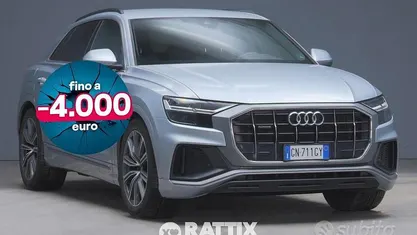 Usata Audi Q8 Sport 231 CV (169 kW) 2023 Argento satellite SUV