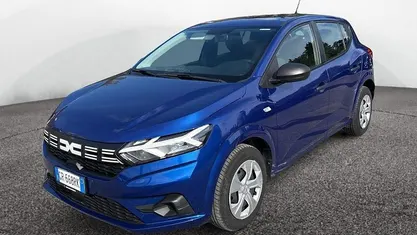 Usata Dacia Sandero Essentiel 101 CV (74 kW) 2023 Blu/azzurro Utilitaria