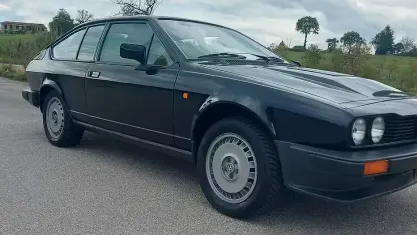 Käytetty Alfa Romeo GTV 158 HP (116 kW) 1984 Harmaa Coupe - kaksiovinen