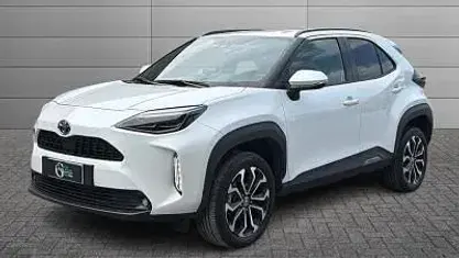 Usata Toyota Yaris Hybrid Trend 92 CV (67 kW) 2022 Antracite SUV