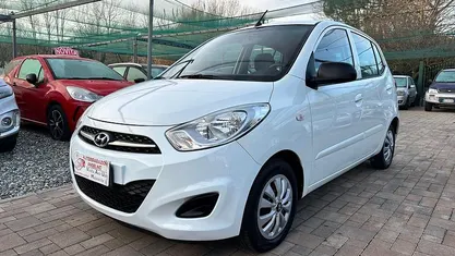 Bianco Usata 2012 Hyundai i10 Due volumi | 3900 € (Buon prezzo)