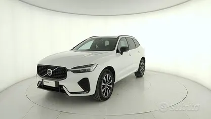 Usata 2025 Volvo XC60 Plus SUV | 47.900 € (Buon prezzo)