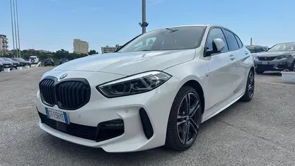 Bianco Usata 2024 BMW 118 M Sport Due volumi | 33.500 € (Buon prezzo)