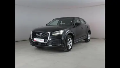 Nero Usata 2017 Audi Q2 Design SUV | 21.500 € (Molto cara)