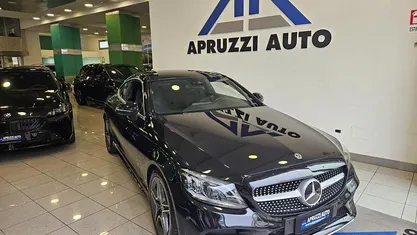 Nero Usata 2019 Mercedes C220 Premium Coupé | 24.900 € (Buon prezzo)