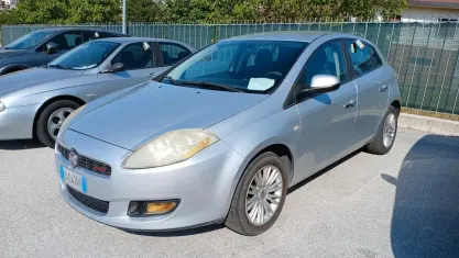 Usata Fiat Bravo Emotion 150 CV (110 kW) 2007 Argento Utilitaria