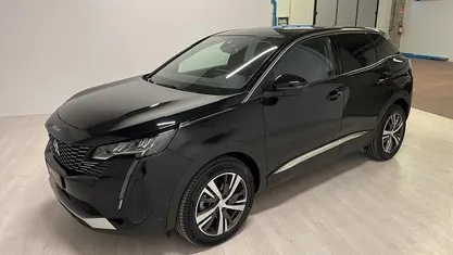 Usata 2024 Peugeot 3008 Allure SUV | 28.950 € (Buon prezzo)