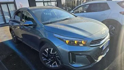 Blu Usata 2024 Kia XCeed SUV | 19.990 € (Buon prezzo)