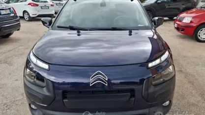 Viola Usata 2016 Citroën C4 Cactus Live Due volumi | 8700 € (Buon prezzo)