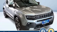 Argento metallizzato Usata 2023 Jeep Avenger Summit SUV | 23.500 € (Buon prezzo)