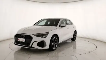 Begagnad Audi A3 Sportback g-tron S-Line 131 HK (96 kW) 2023 Vit Halvkombi