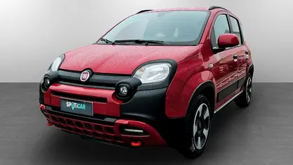 Usata Fiat Panda Cross Cross 69 CV (50 kW) 2024 Rosso passione Utilitaria