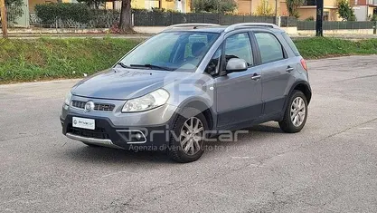 Grigio Usata 2011 Fiat Sedici Dynamic SUV | 3990 € (Ottimo prezzo)