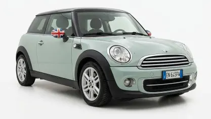 Usata Mini Cooper D 112 CV (82 kW) 2012 Bluazzurro Utilitaria