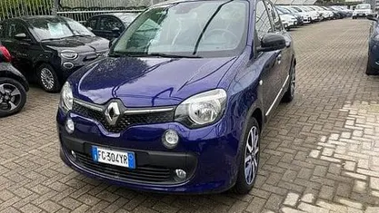 Usata Renault Twingo 90 CV (66 kW) 2016 Viola Utilitaria