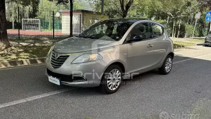 Usata Lancia Ypsilon S 69 CV (50 kW) 2012 Giallo Utilitaria