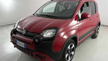 Rosso Usata 2024 Fiat Panda Cross Cross Due volumi | 13.900 € (Buon prezzo)