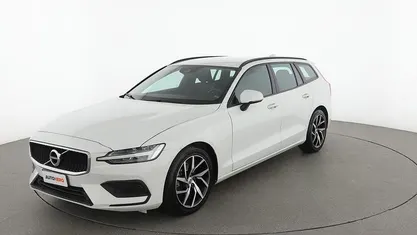 Usata Volvo V60 Momentum 190 CV (139 kW) 2019 Bianco Station wagon