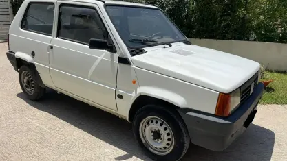 Usata Fiat Panda Young 54 CV (39 kW) 1999 Bianco Berlina