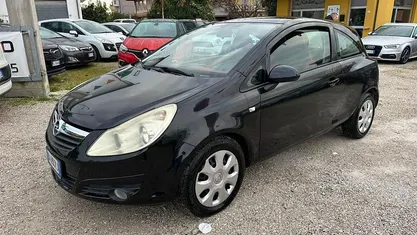 Nero Usata 2008 Opel Corsa Sport Tre volumi | 2300 € (Buon prezzo)