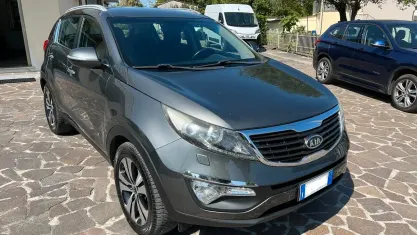 Usata Kia Sportage 116 CV (85 kW) 2011 Grigio SUV