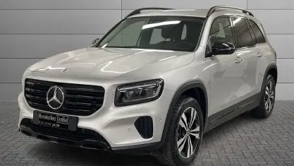 Usata Mercedes GLB200 Advanced Plus 150 CV (110 kW) 2024 Argento SUV