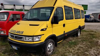 Usata Iveco Daily 135 CV (99 kW) 2006 Berlina