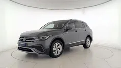 Platinum grey metallizzato Usata 2022 VW Tiguan Allspace Elegance SUV | 31.900 € (Buon prezzo)