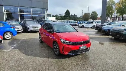 Rosso Nuova 2025 Opel Corsa Due volumi | 16.650 € (Buon prezzo)