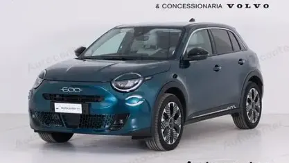 Usata Fiat 600 La Prima 110 CV (80 kW) 2025 Verde SUV