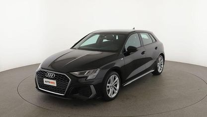 Käytetty Audi A3 S-Line 150 HP (110 kW) 2020 Musta Sedan