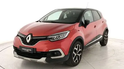 Usata Renault Captur Initiale Paris 118 CV (86 kW) 2017 SUV