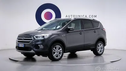 Usata Ford Kuga Business Edition 120 CV (88 kW) 2019 Grigio SUV