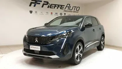 Usata Peugeot 3008 Allure 131 CV (96 kW) 2023 SUV