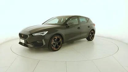 Nero midnight Usata 2023 Cupra Leon Tre volumi | 24.900 € (Buon prezzo)