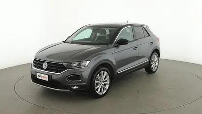 Usata VW T-Roc Advance 116 CV (85 kW) 2018 Grigio SUV