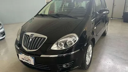 Usata Lancia Musa 95 CV (69 kW) 2012 Nero Monovolume