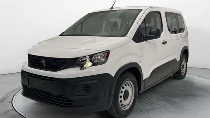 Usata Peugeot Rifter Business-Line 102 CV (75 kW) 2024 Monovolume