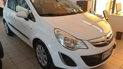 Usata Opel Corsa 86 CV (63 kW) 2012 Bianco Utilitaria
